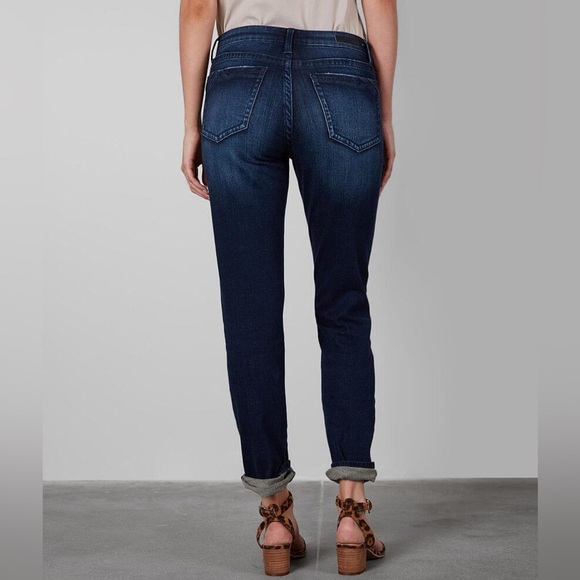 Buckle Black Fit No. 256 Boyfriend Skinny Jean - Picture 5 of 10